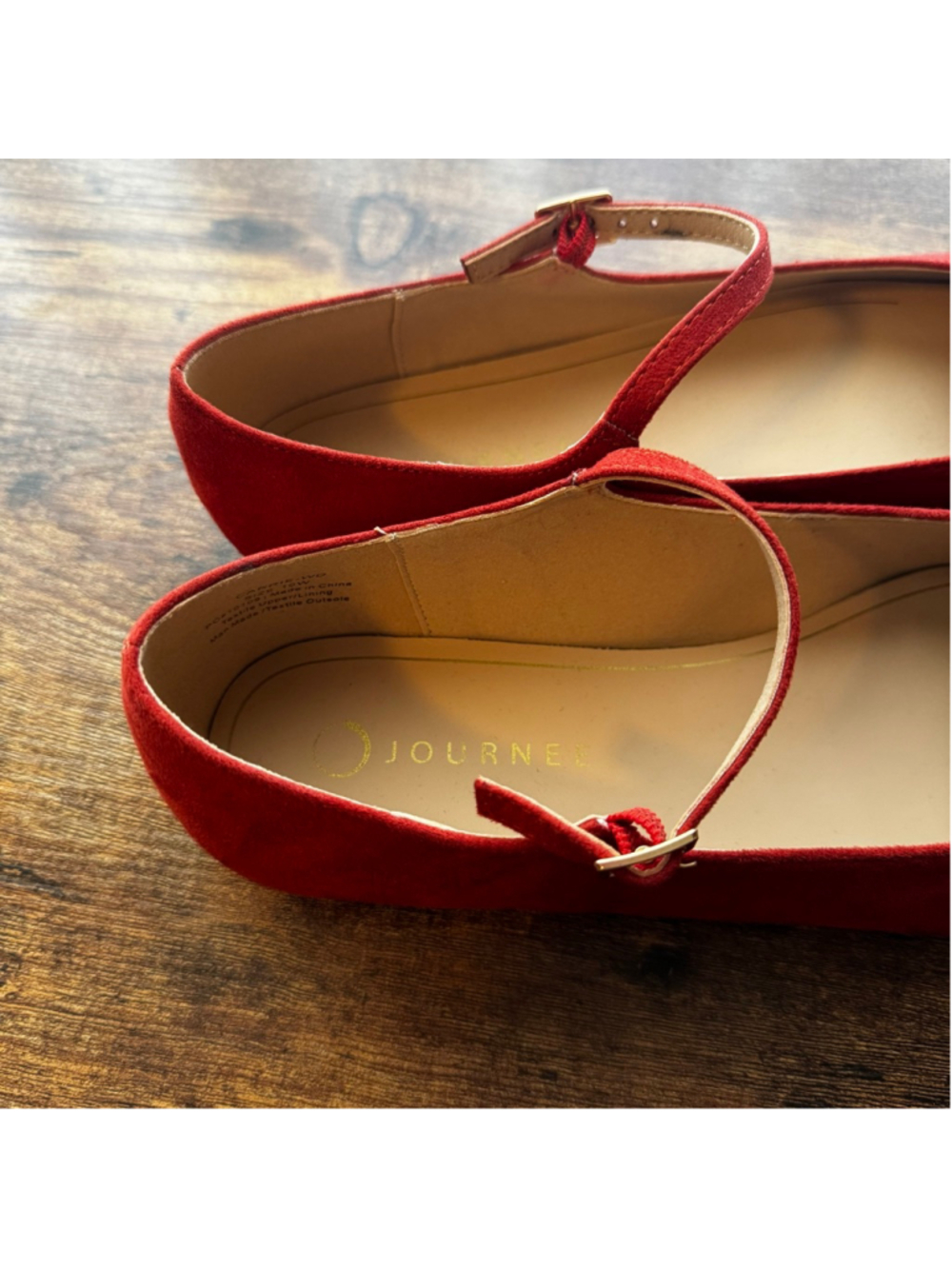 Journee Collection Carrie Mary Jane Flats - Size 10W - Picture 4 of 5